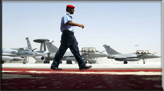 Sarkozy-French military base-UAE.jpg